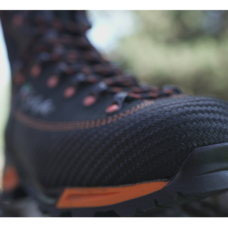 Scarpone Kostyle KS-carb: Trekking e Montagna con Stile e Comfort