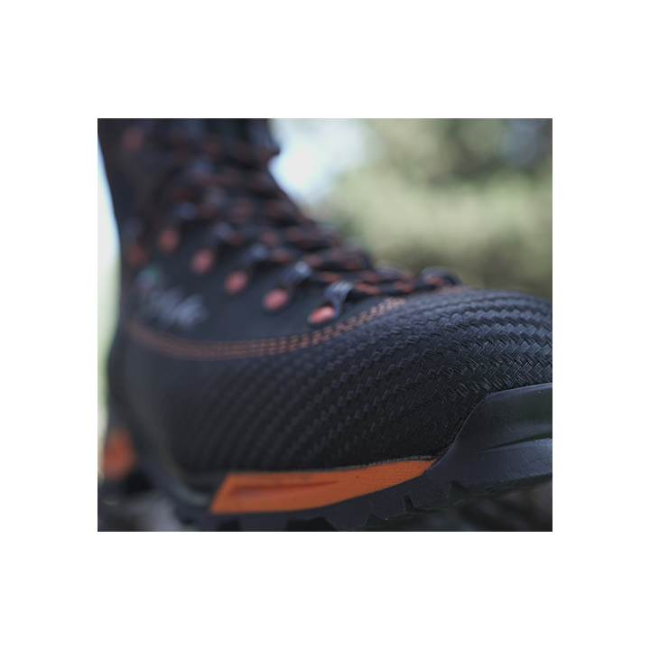 Scarpone Kostyle KS-carb: Trekking e Montagna con Stile e Comfort